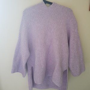 Knit Sweater with hood